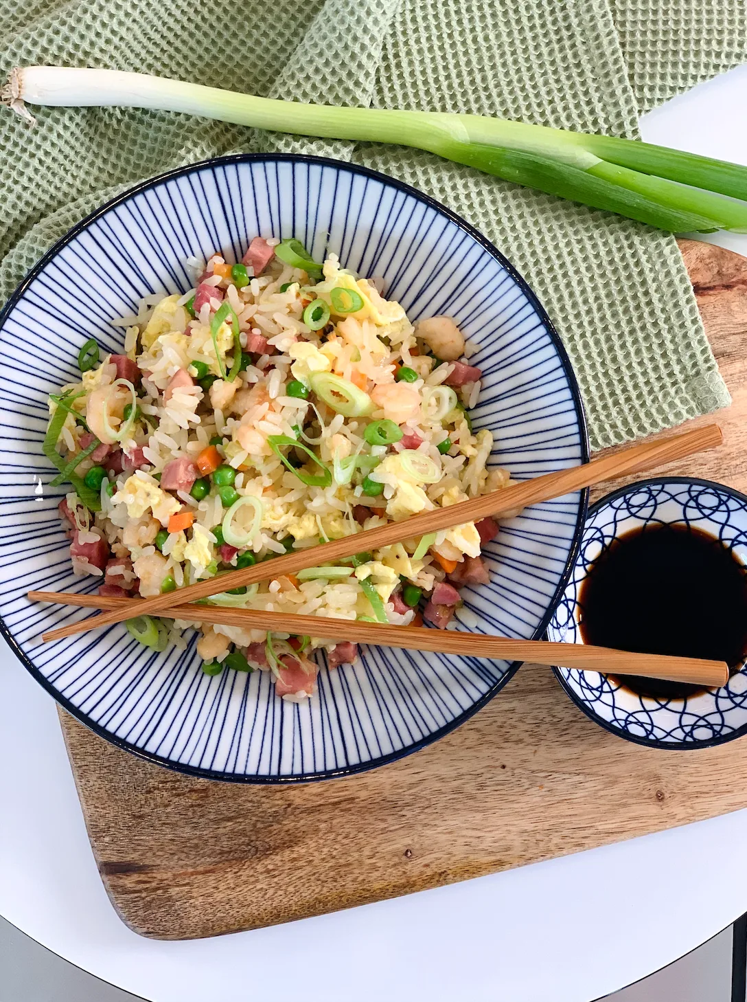 Riz sauté aux restes du frigo