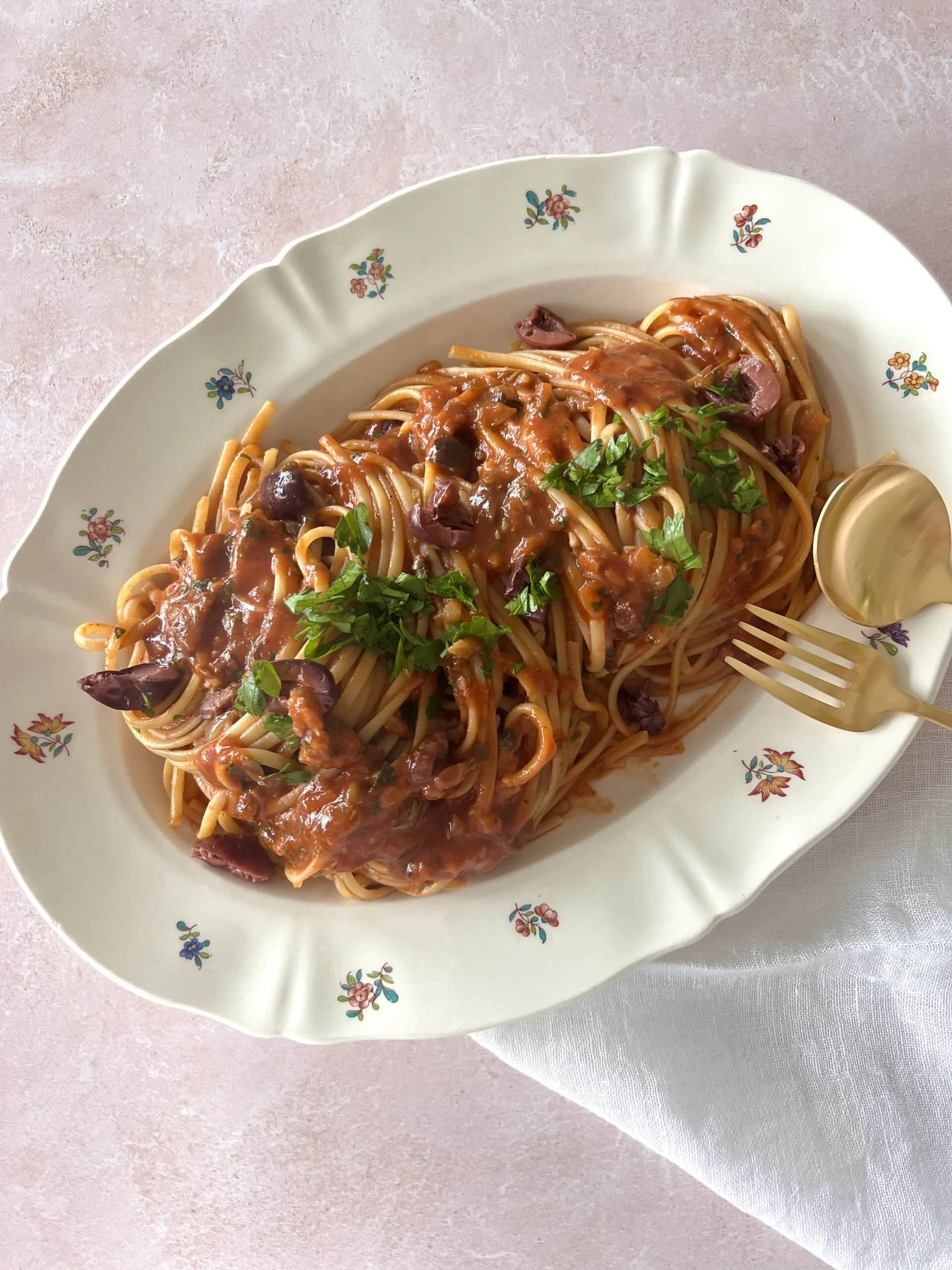Linguine alla puttanesca