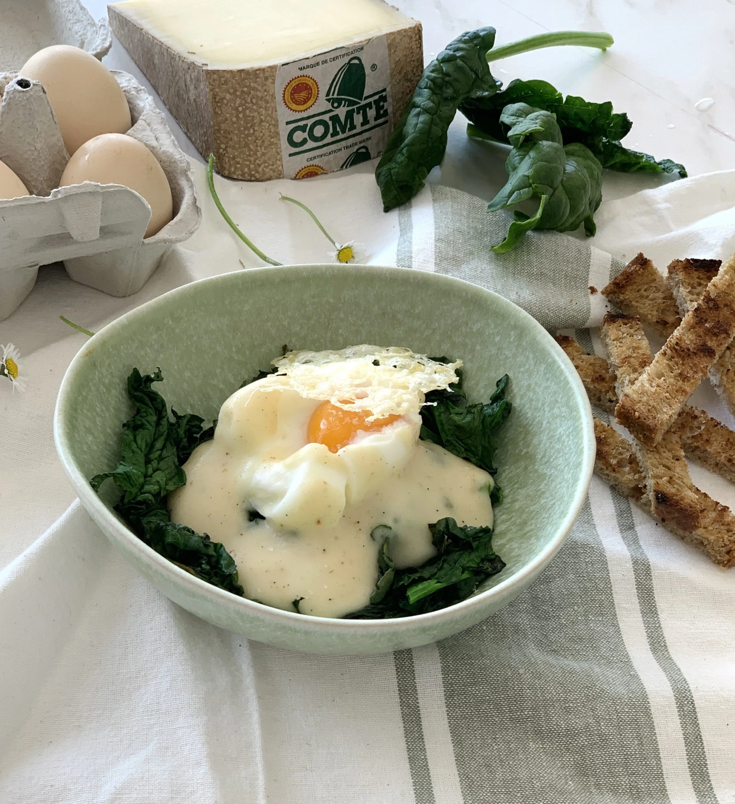 Œuf florentine avec sa béchamel au Comté fruité