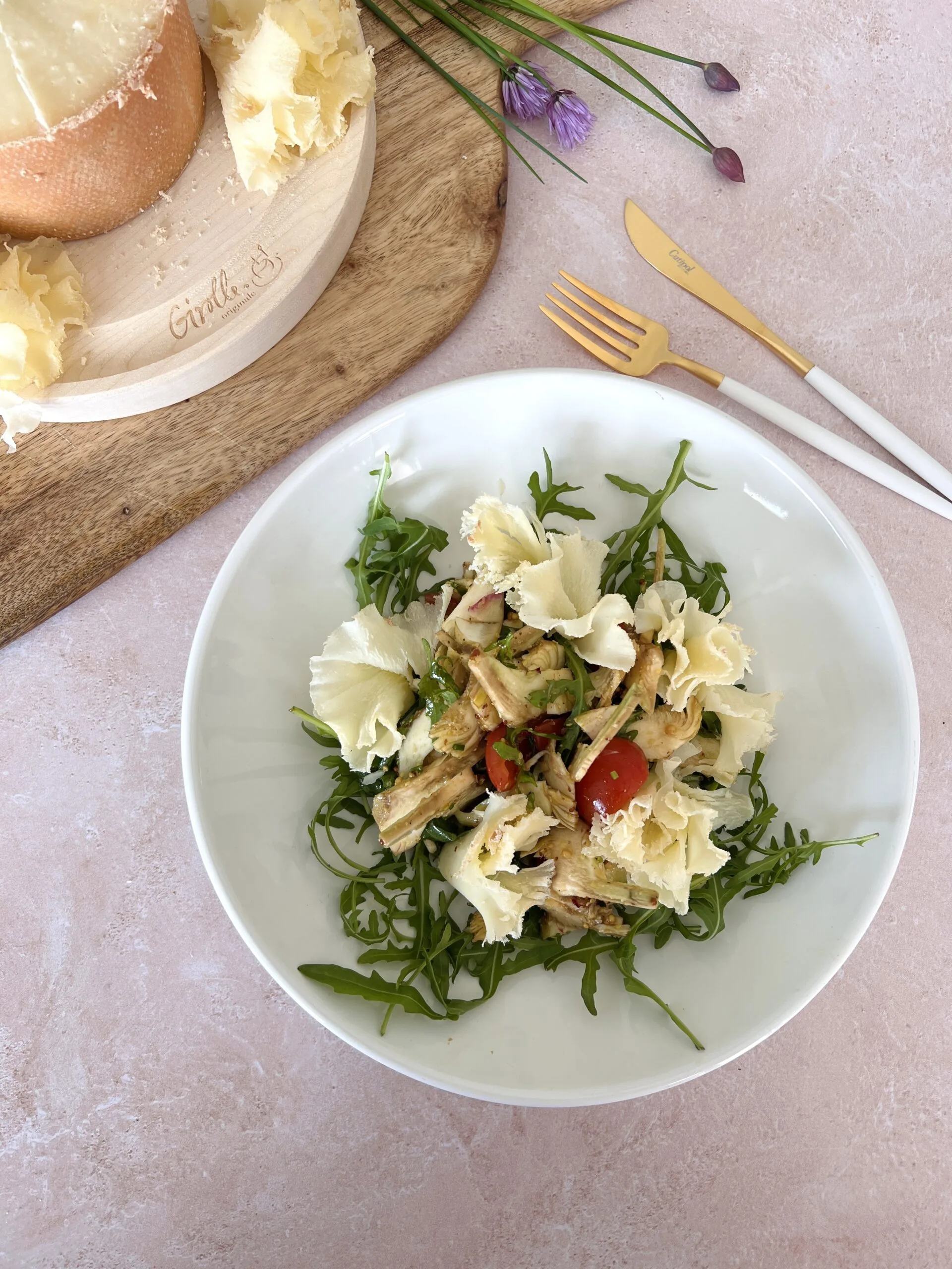 Salade d’artichauts et Tête de Moine AOP