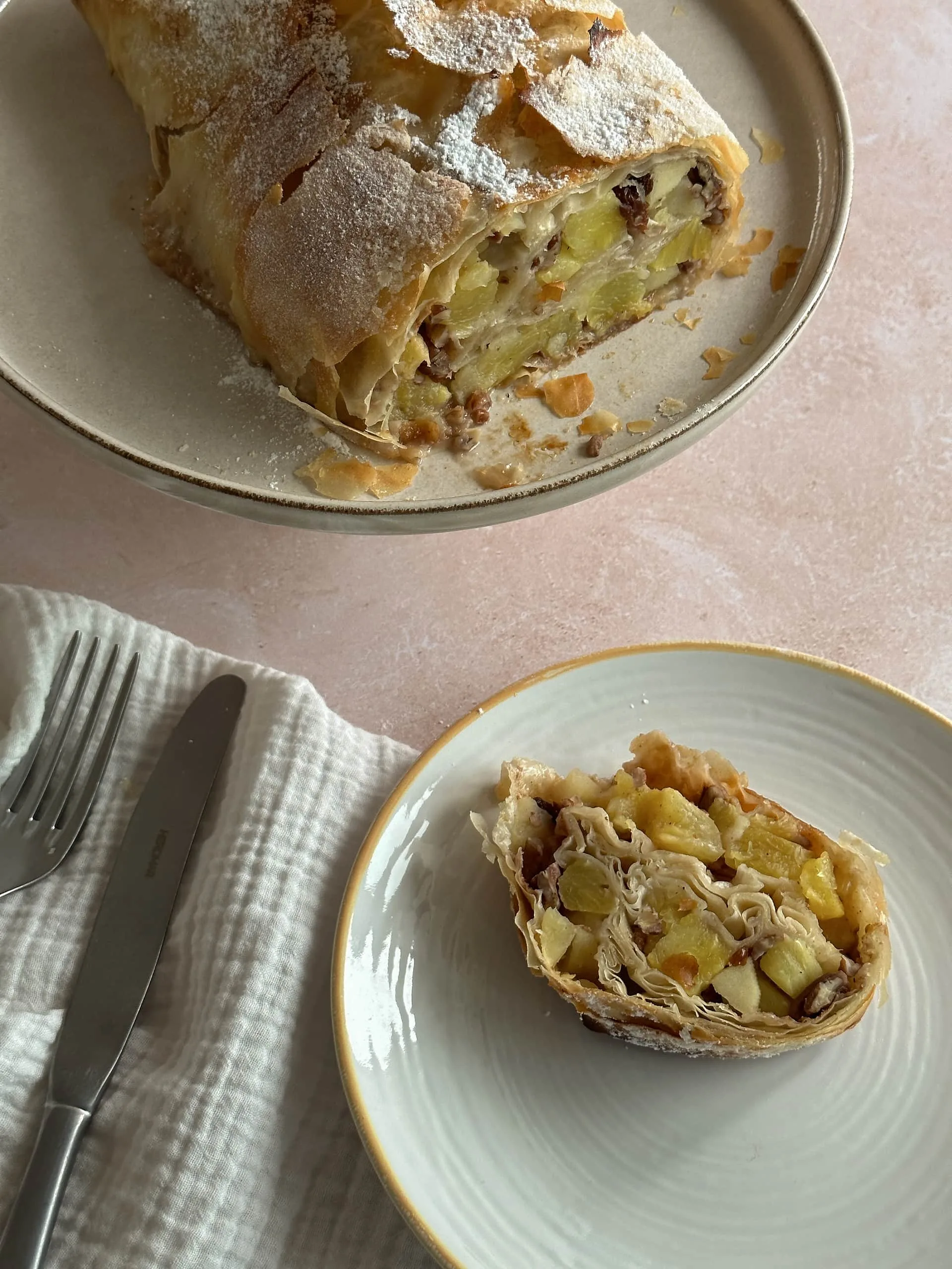 Strudel aux ananas et noix de pécan