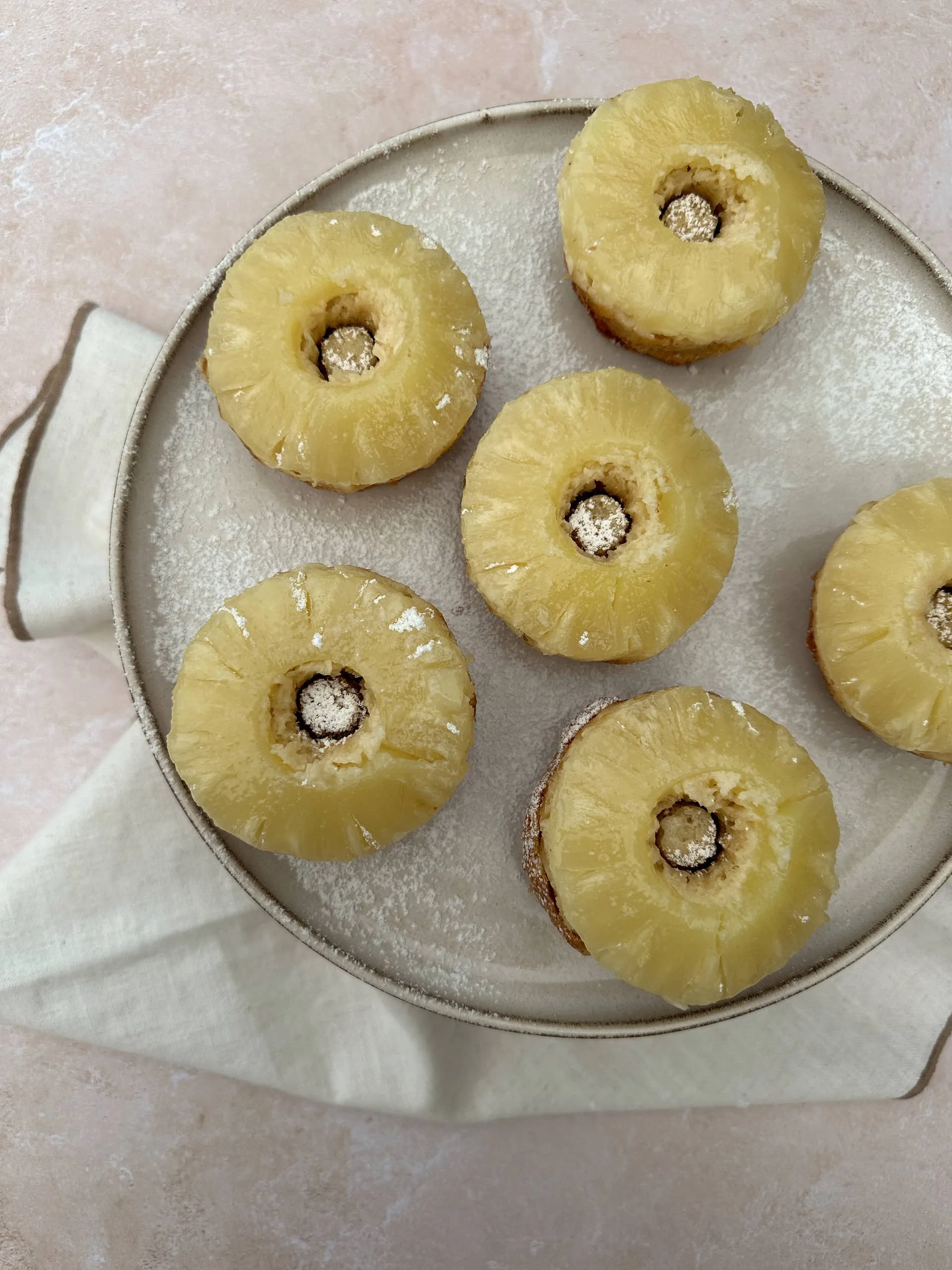Gâteaux ananas et coco