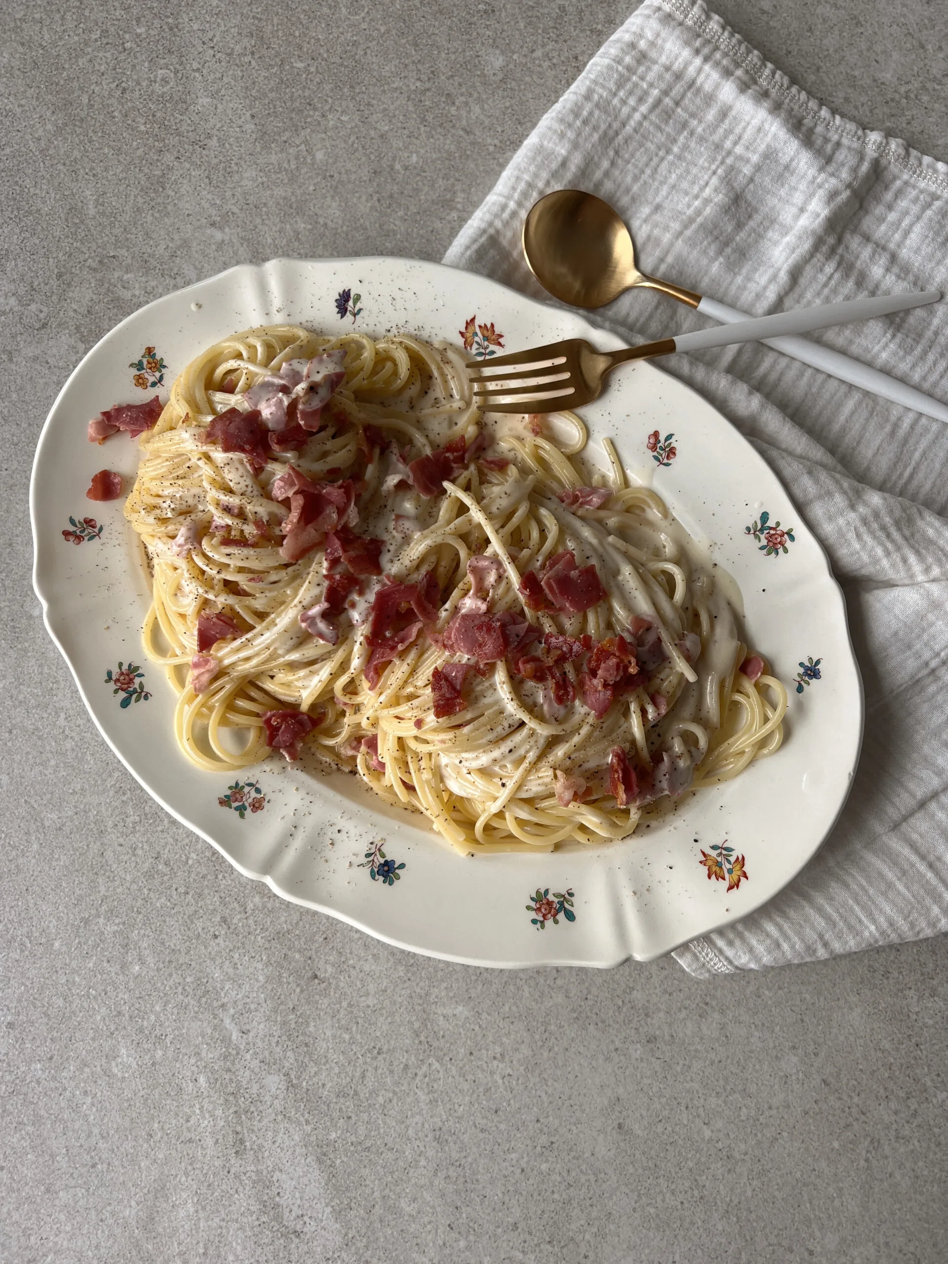 Spaghetti aux 3 P (Pancetta, Panna, Parmesan)