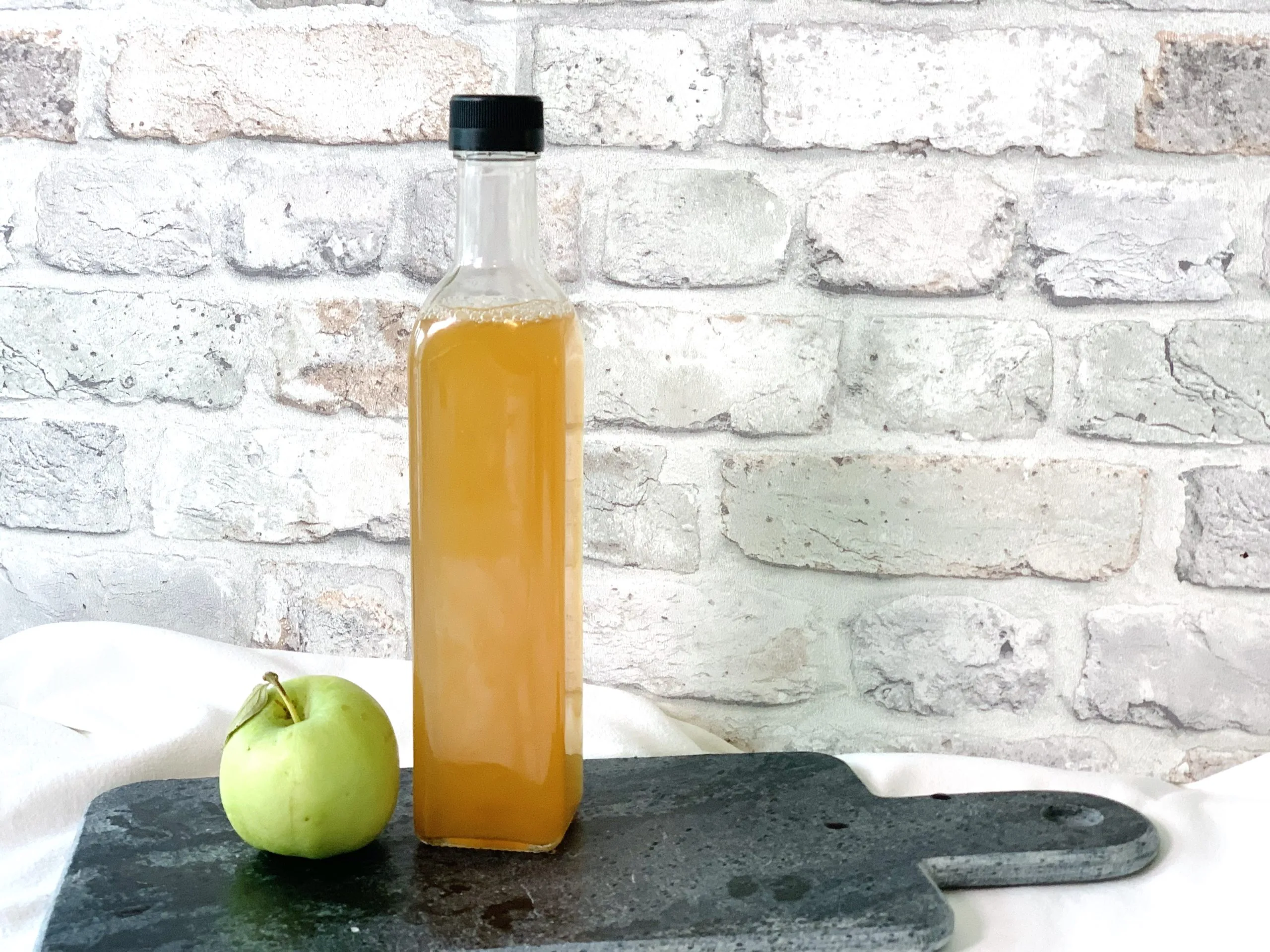 Vinaigre de pommes maison