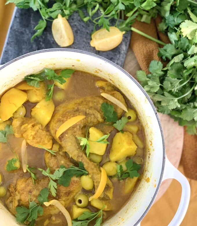 tajine-poulet-oignons